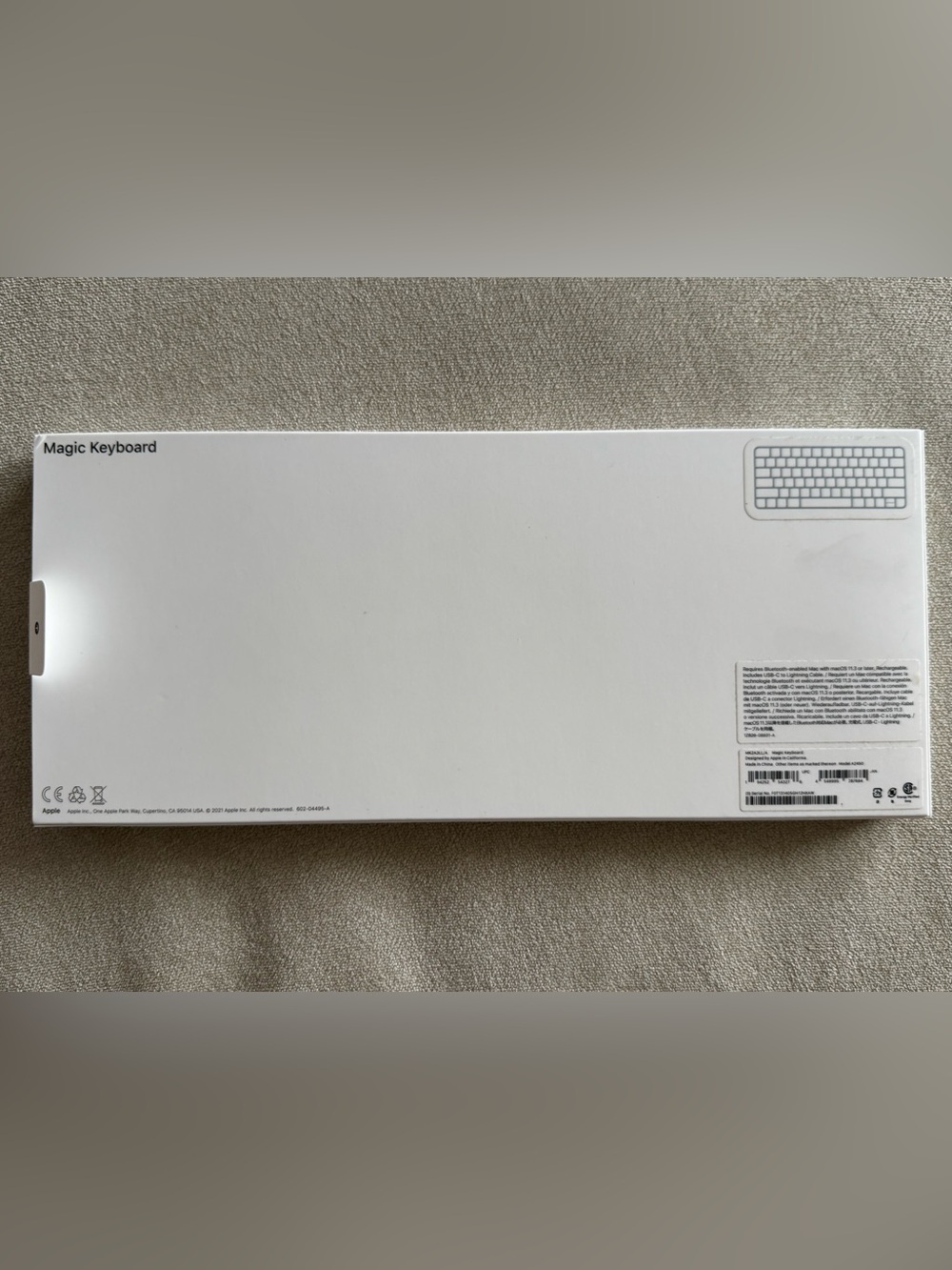 Apple Magic Keyboard - White - Picture 2 of 4
